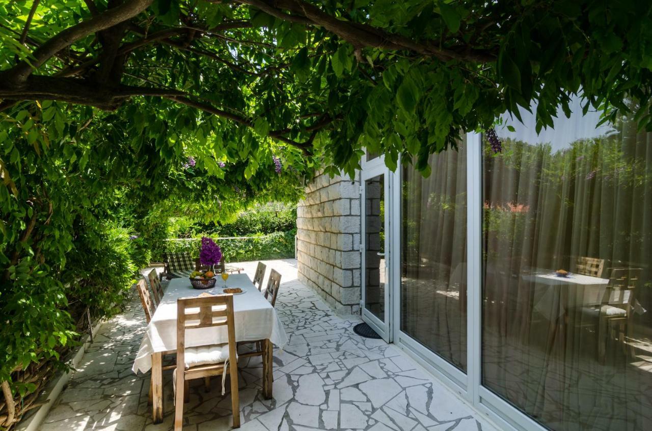 Wisteria Apartment Dubrovnik Exteriör bild