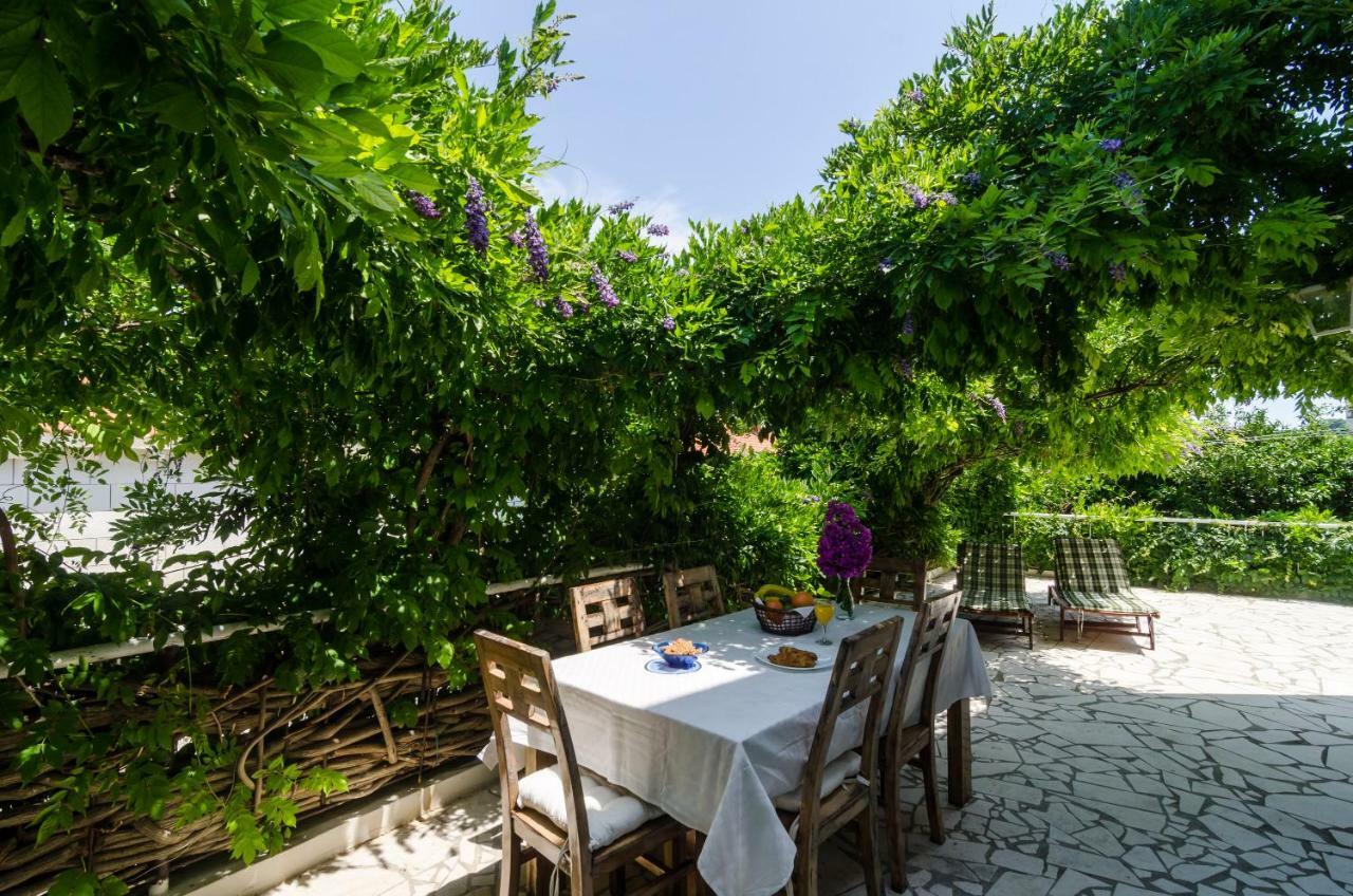 Wisteria Apartment Dubrovnik Exteriör bild
